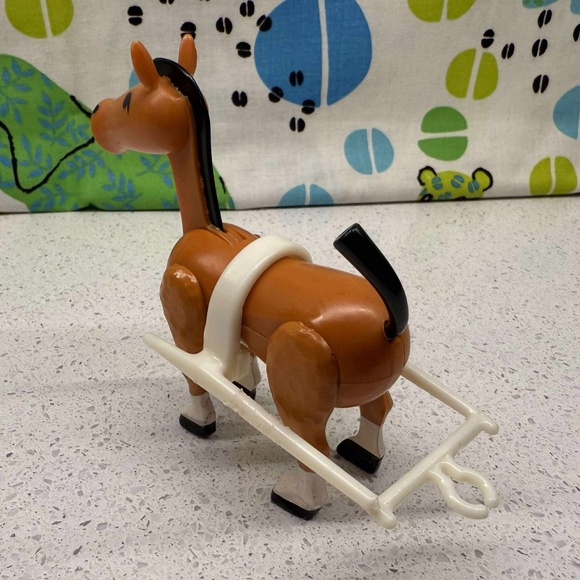 VINTAGE FISHER-PRICE LITTLE PEOPLE FARM PIECES - Picture 4 of 11